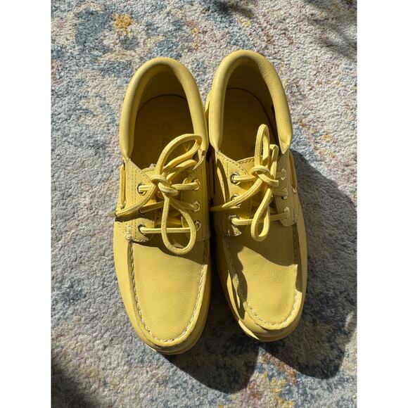 The JACQUEMUS + TIMBERLAND Boat Shoe - Picture 13 of 16